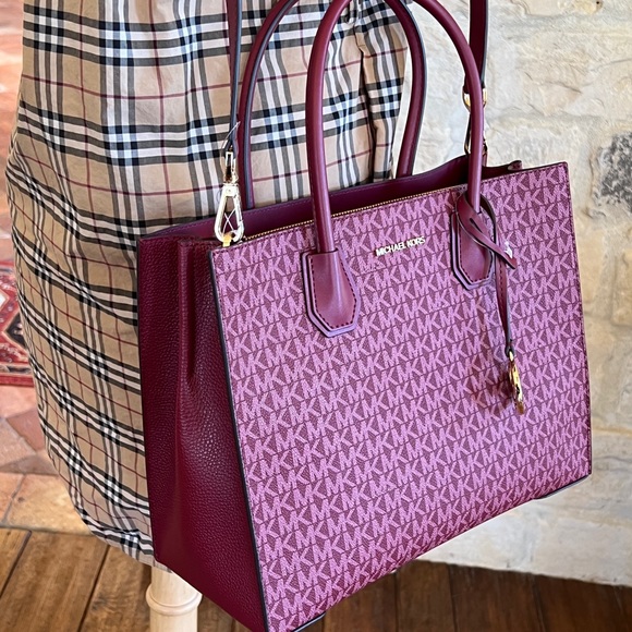 Michael Kors Mercer Signature Satchel handbag/Wallet option NWT - Picture 12 of 15